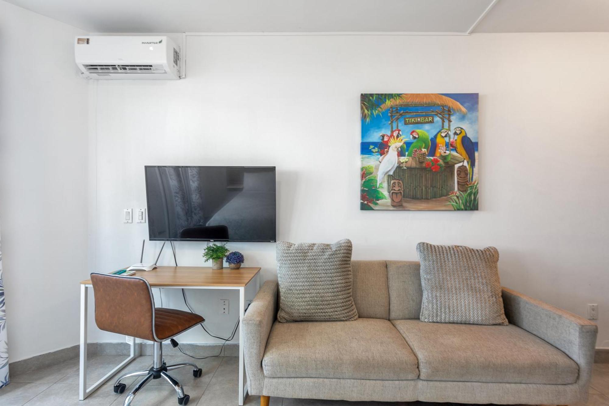 Maho Beach House - Petite Studio - Beach Access Buitenkant foto